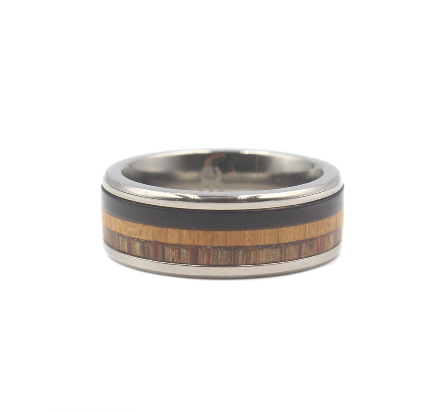 Ring aus schwarzem Büffelhorn, Kokosnussholz und Jackfruchtholz