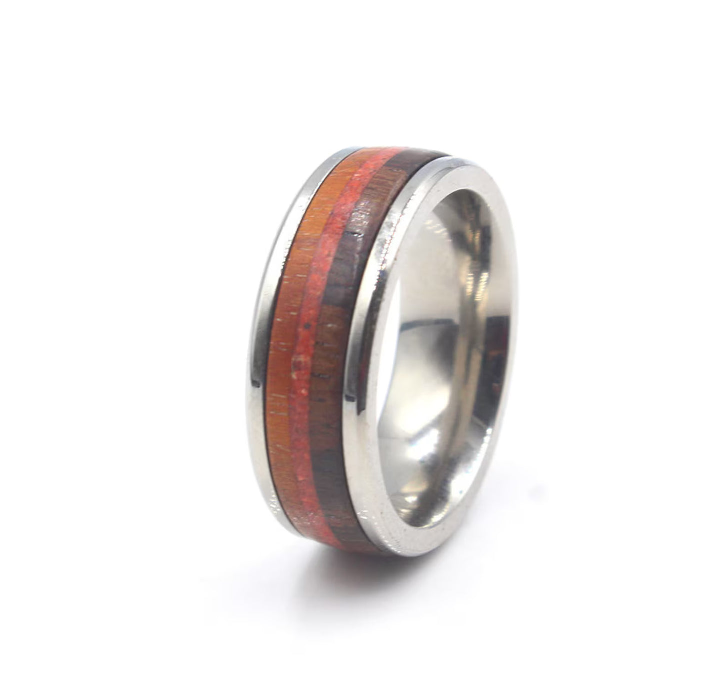 Ring aus Merbua-Holz, rotem Jaspis und Kokosnussholz