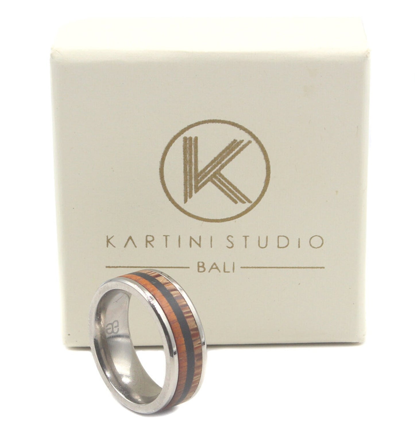Ring aus Kokosnussholz, Arangholz und Mahagoni