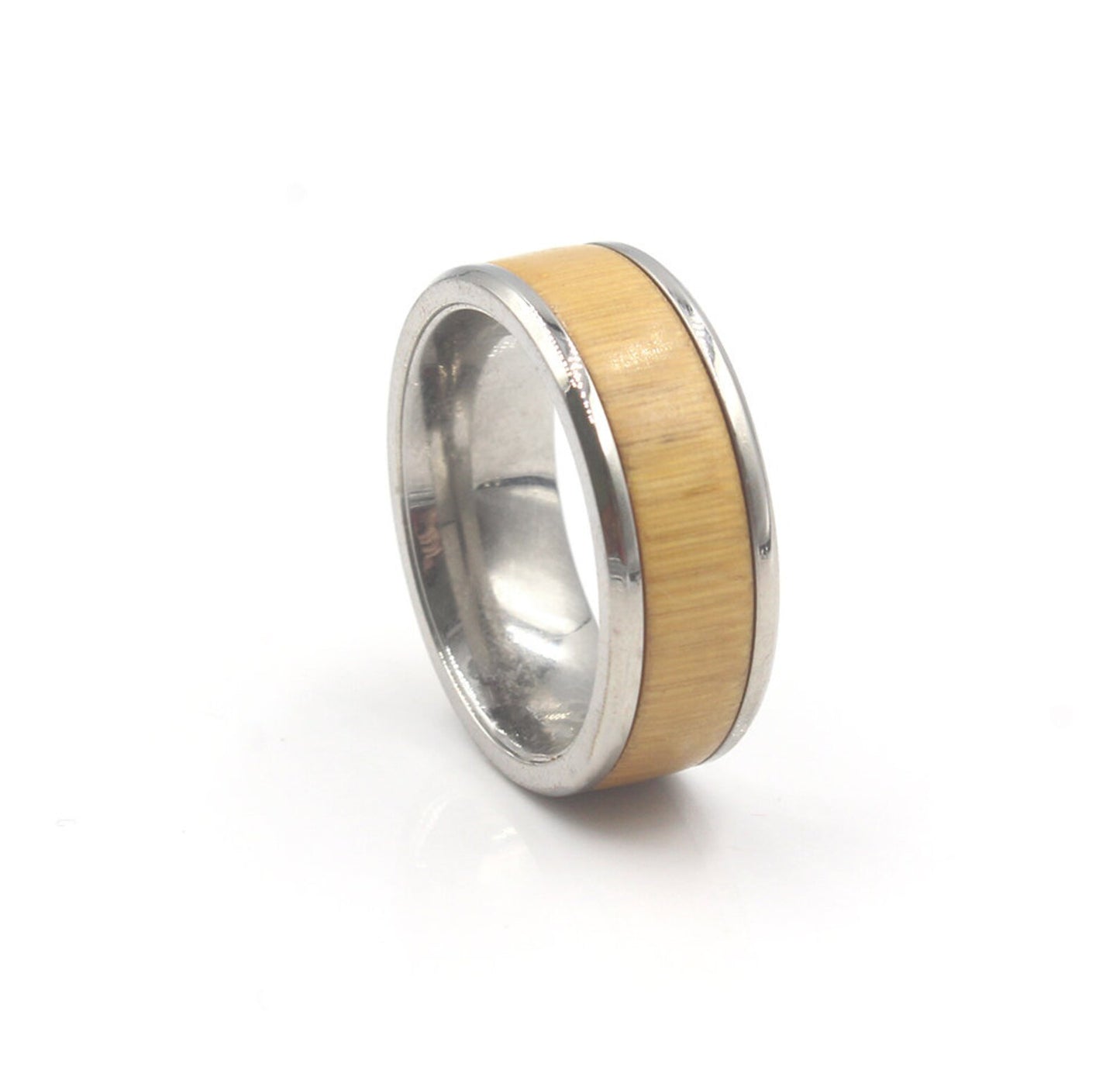 Ring aus Sumatra-Kiefernholz
