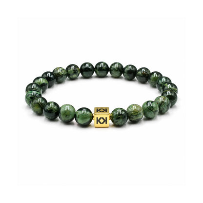 Dunkelgrüne Nephrit-Jade