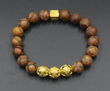 Load image into Gallery viewer, Tibetan Agate and Gold