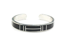 Load image into Gallery viewer, Black Buffalo Horn and Sterling Silver